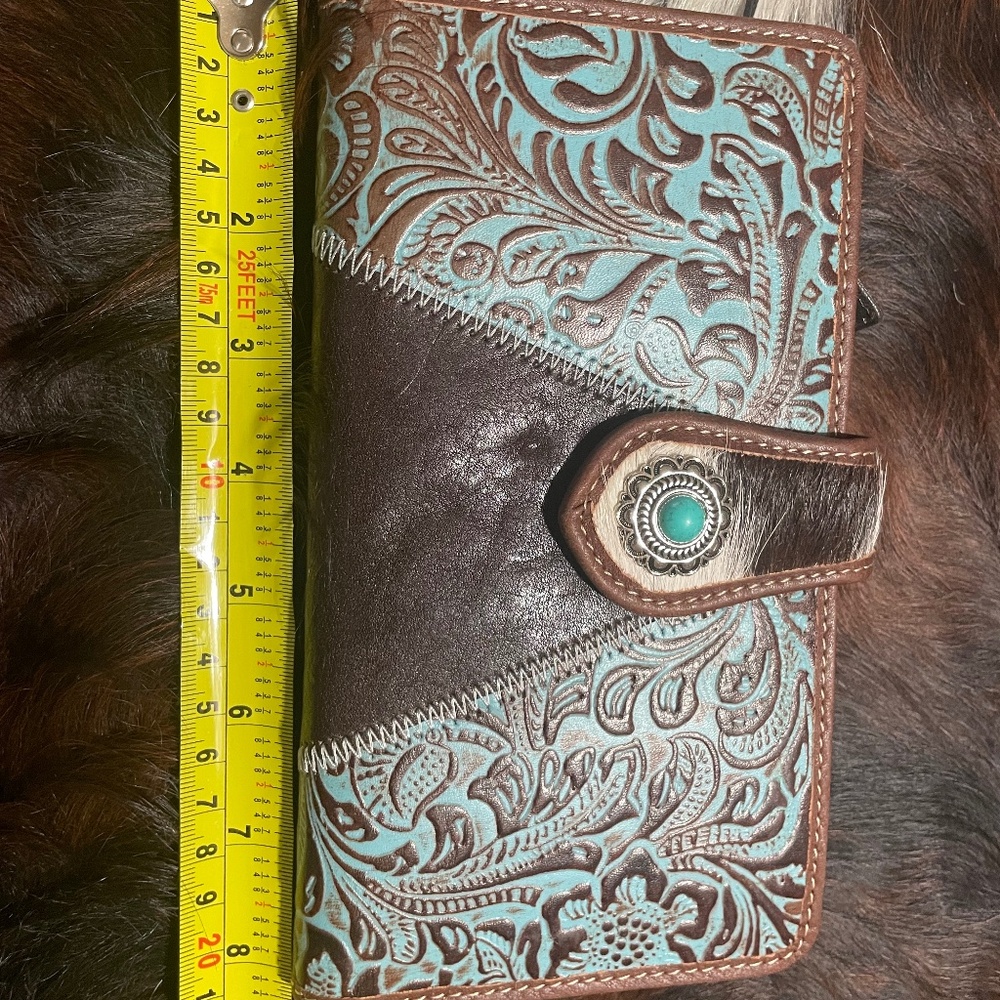 NWT Myra wallet
